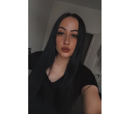 Escorts Dunfermline Fife - Photos for Karla ! Outcall or car meet !