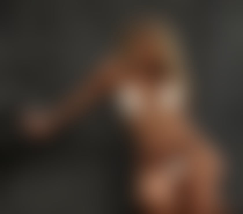 Escorts Lancashire Preston - Photos for Rafaela Hot Brazilian Model