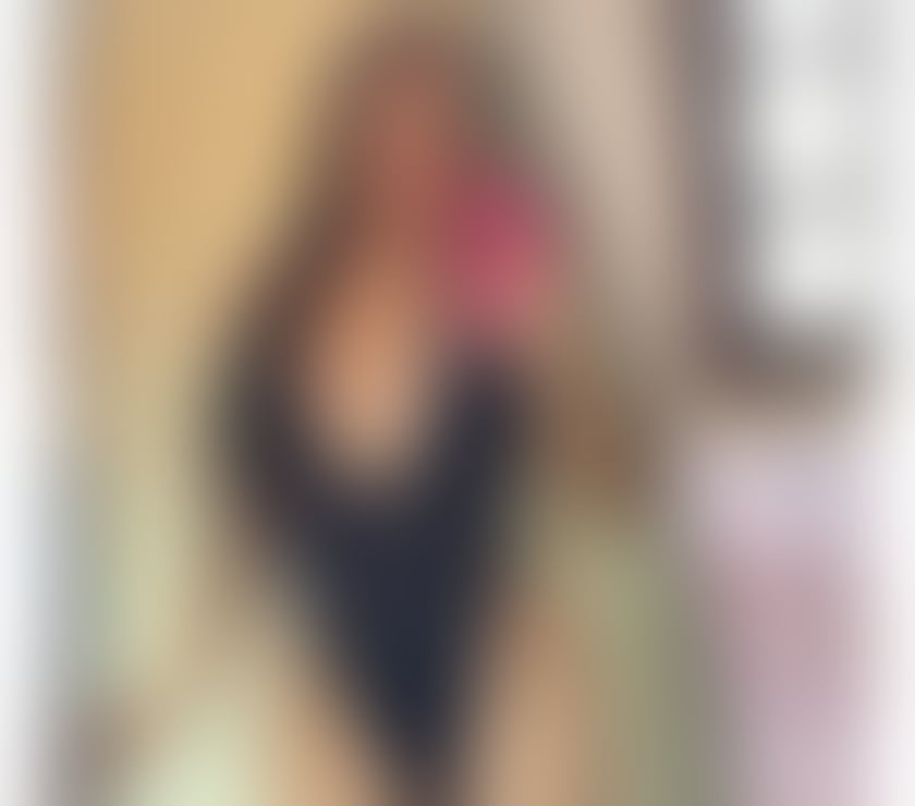 Escorts South East London Woolwich - South East London - Photos for 🇧🇷 SEXY GIRL🍾🔥NO RUSH GFE ❤️MASSAGE
