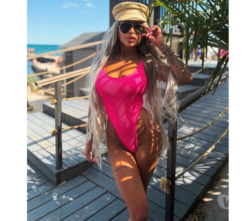 Escorts West Midlands Birmingham - Photos for Deniel 💕 Just outcall New in town PARTY GIRL BEST