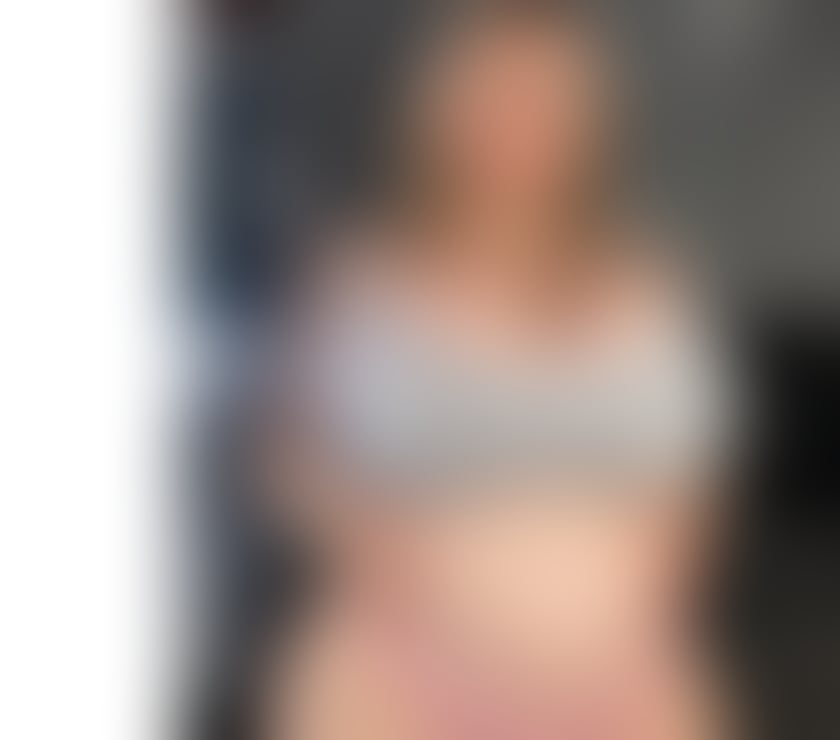 Escorts South West London Tooting Broadway - South West London - Photos for Johanna New here very nice party 🥳🥳🎉🎉