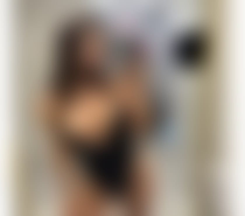 Escort Portsmouth City Centre Portsmouth - Photos for 💕 BETY NEW IN TOWN BEST OWO👅🍌 ONLY OUTCALL