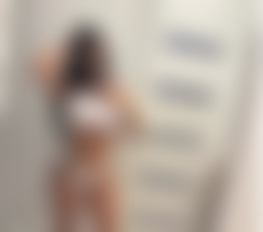 Escorts York York City Centre - York - Photos for YOUR ULTIMATE ESCAPE-BRUNETTE BEAUTY-PARTY