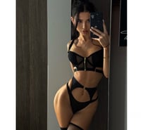 FIT BRUNETTE 🖤 OUTCALL ONLY