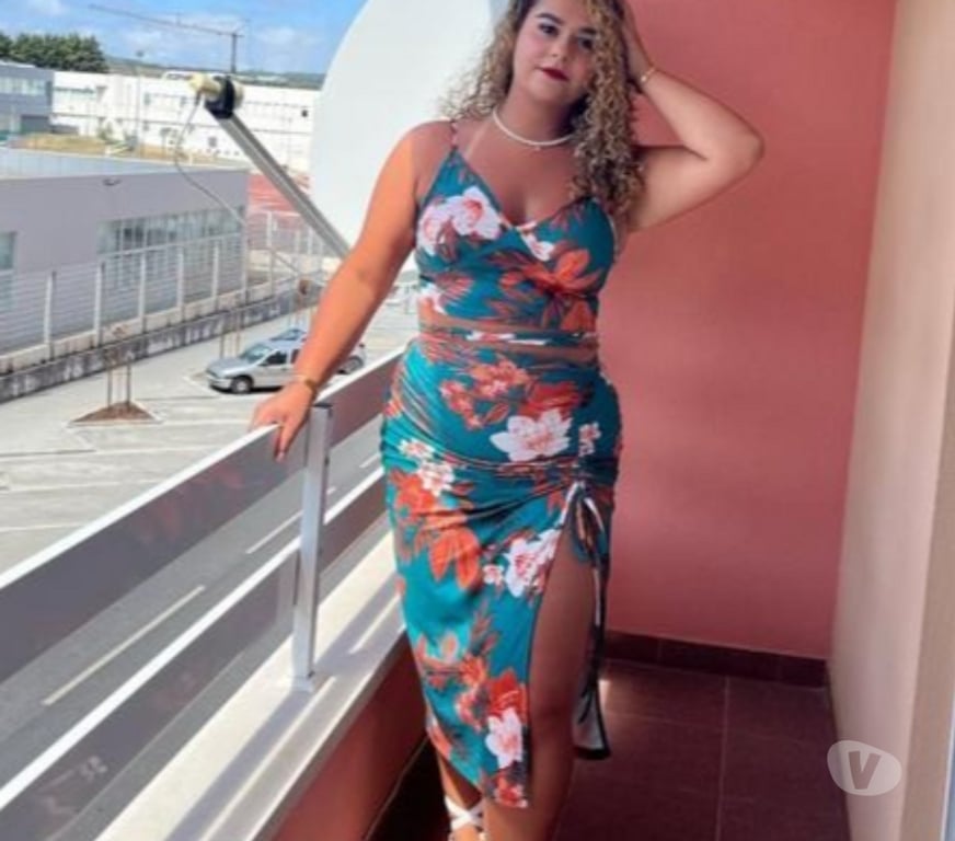 Escorts East London Canary Wharf - East London - Photos for ✨ Curly-haired brunette, super eager to please ✨