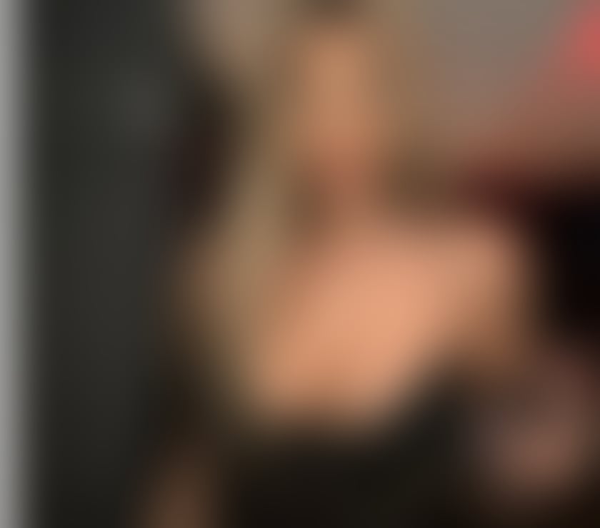 Escorts Wiltshire Swindon - Photos for Hot girl only outcall x