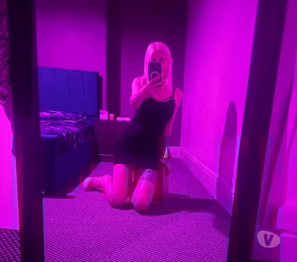 Escorts and Massages Leeds Leeds - Photos for 🥳PARTYIN-OUT🎉EROBELLAUK ARTEMISLEEDS29❤️