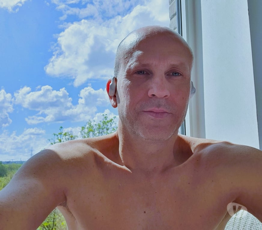 Local Swingers East London Canary Wharf - East London - Photos for M is offering mutual pleasure for M+F or single F:)