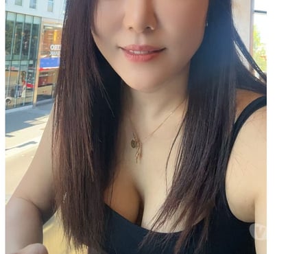 Escorts and Massages Petts Wood Bromley - Photos for PETTS WOOD PREMIUM - Luna, Busty Asian Escort