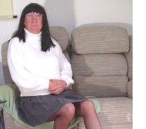 Cross dresser looking for discreet fun