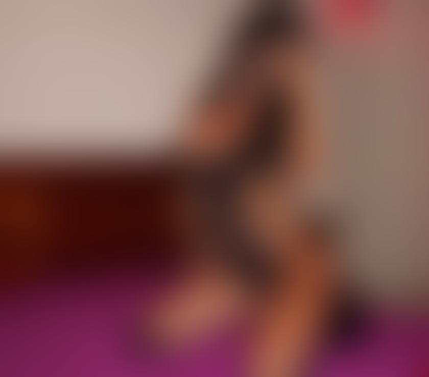 Escorts Greater Manchester Manchester - Photos for Tantric Body-to-Body Massage Sensual, Elegant & Intimat