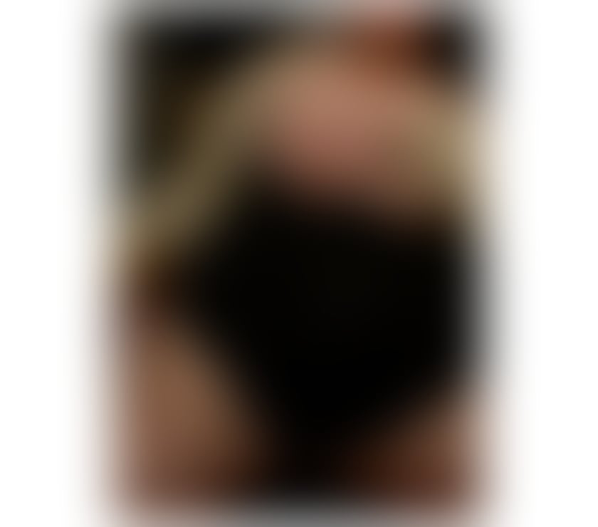 Escorts Essex Southend-on-Sea - Photos for New sexy curvy lady in town for short time.read my profile