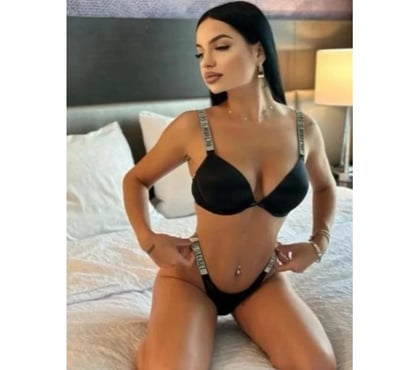 Escorts and Massages Liverpool City Centre Liverpool - Photos for Hello, I'm Crys New in your city🥰😍