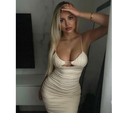 Escorts Bethnal Green East London - Photos for NEW! Rose, 23 - GFE B2B Massage In E2