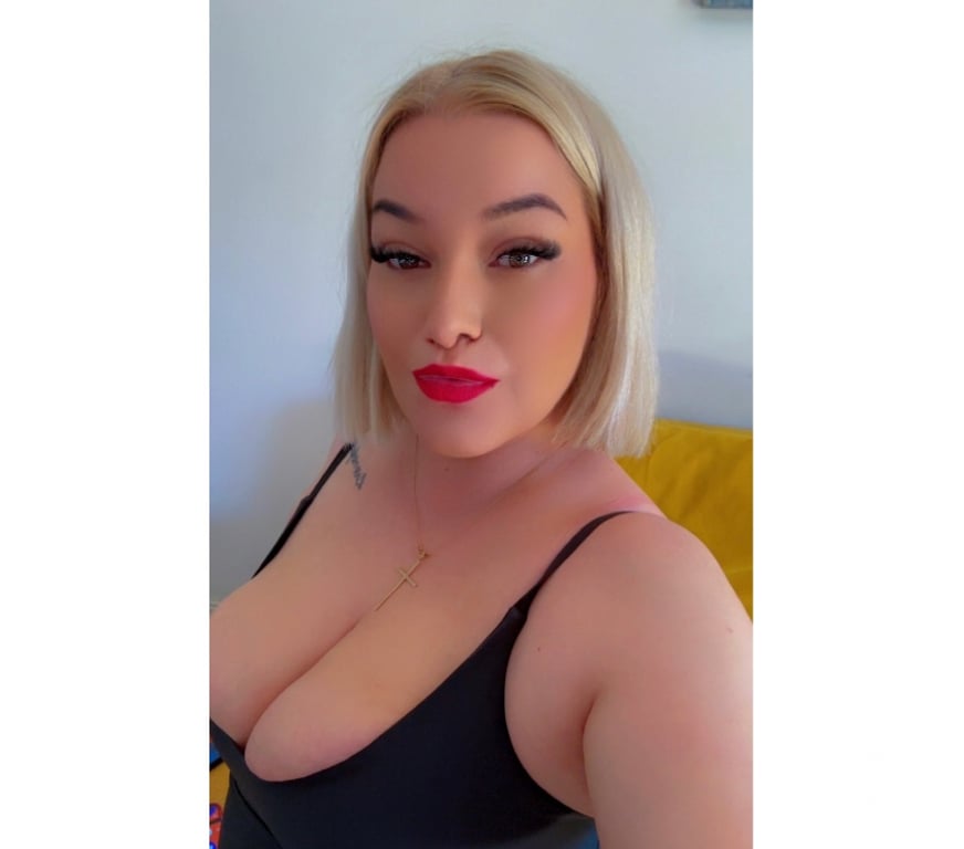 Escorts Peterborough Peterborough City Centre - Peterborough - Photos for Bella here for you 💋💦 come to meet me