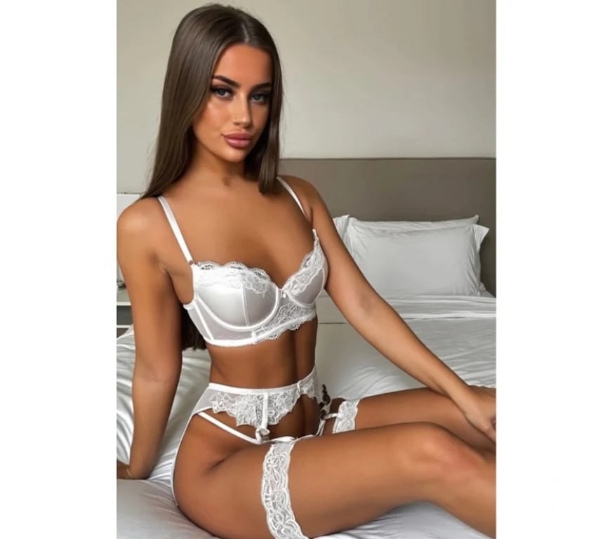 Escorts Belfast Belfast City Centre (South) - Belfast - Photos for 🔥🔥SARA SEXY BRUNETTE OUTCAL INCAL🔥🔥