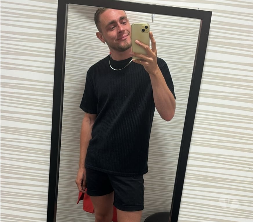  Gay massage North Northamptonshire Wellingborough - North Northamptonshire - Photos for Local trackie lad