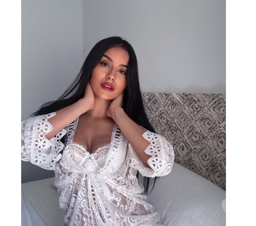 Escorts Cambridgeshire Huntingdonshire - Photos for I’m a brunette girl in your town