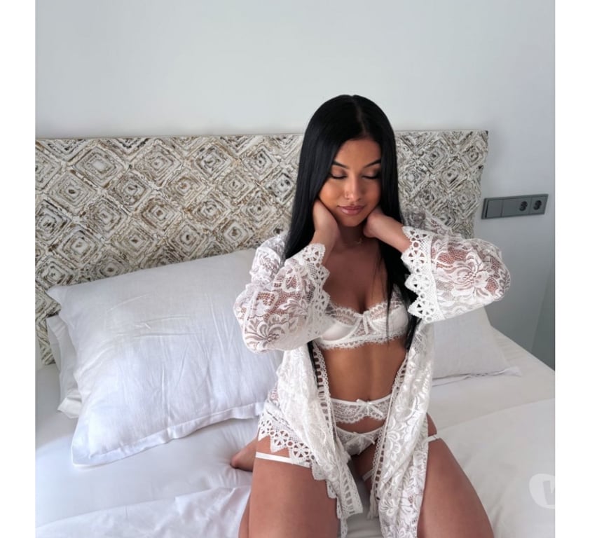 Escorts Cambridgeshire Huntingdonshire - Photos for I’m a brunette girl in your town