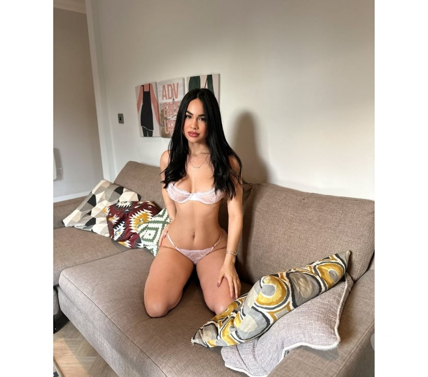 Escorts Kent Dartford - Photos for ❤️‍🔥PRETTY LARY🌹YOUNG💋GFE🥳PARTY