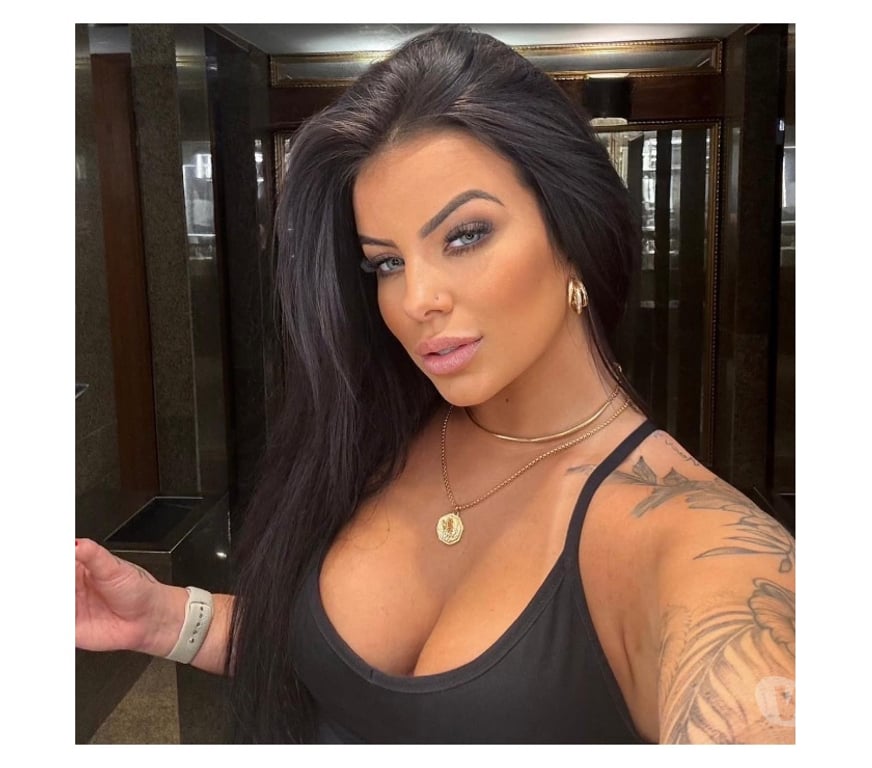 Escorts Cardiff Cardiff City Centre - Cardiff - Photos for 🖤Babi Brazilian brunett new in the town