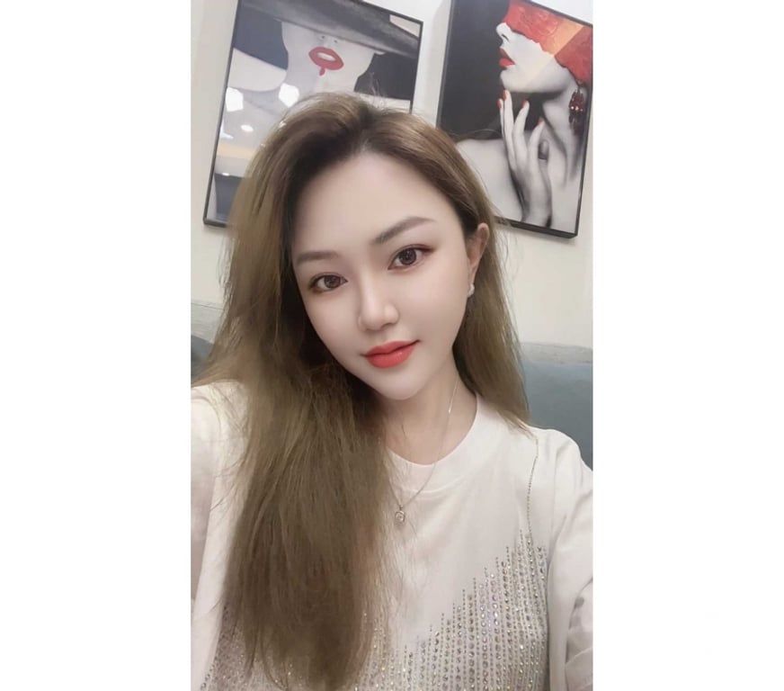 Escorts Surrey Surrey Heath - Photos for Prestigious Relaxing Massage New Here for you