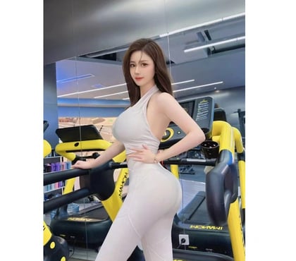 Escort Camberley Surrey Heath - Photos for Prestigious Relaxing Massage - Camberley Town Center