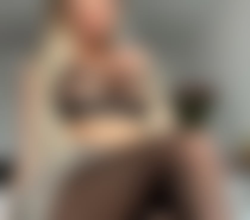 Escorts Essex Harlow - Photos for New in Harlow!Allison PARTY GIRL