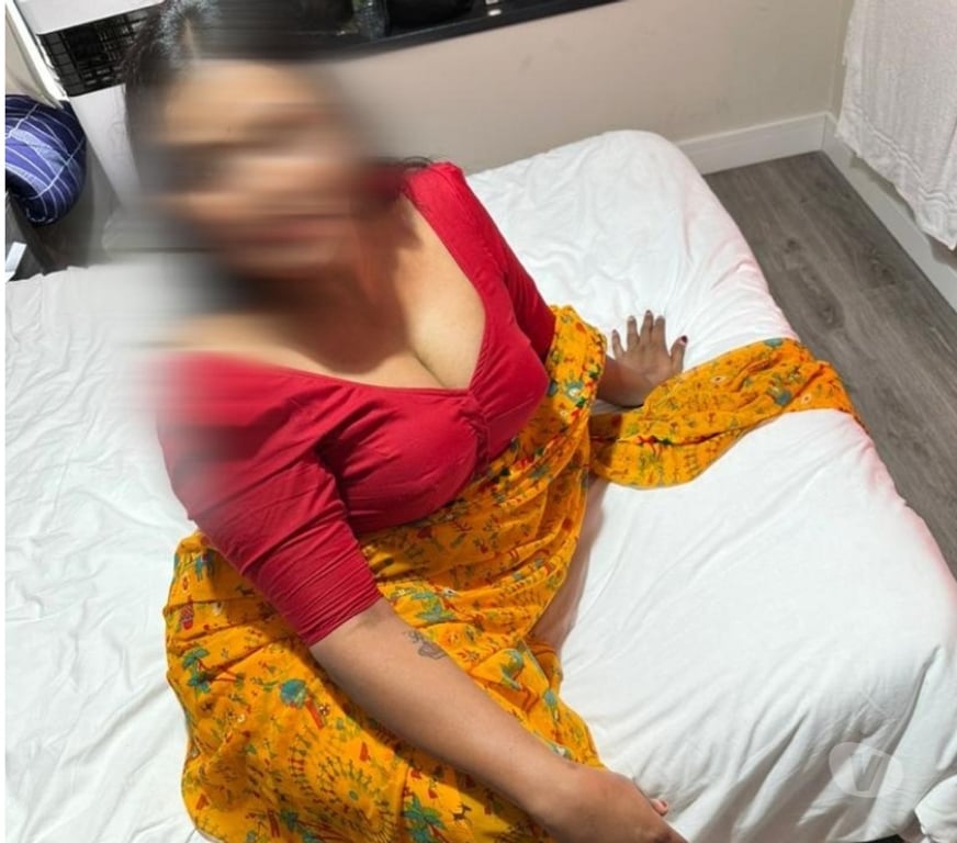 Escorts Leicestershire Leicester - Photos for Mumtaz Myanmar Tamil Indian girl now in Leicester