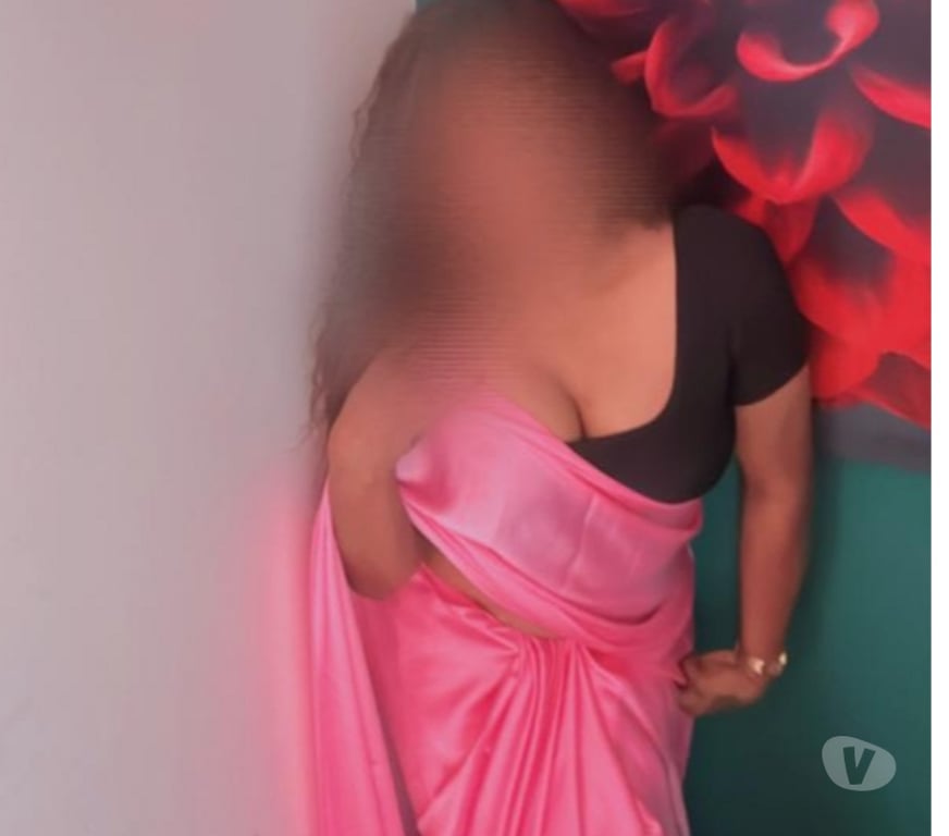 Escorts Leicestershire Leicester - Photos for Thenmozhi Tamil Nadu Indian Girl now in Leicester