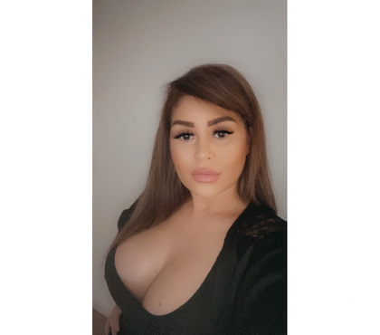 Duo Escorts & Erotic Massage Three Bridges Crawley - Photos for Sweet Shophy 100% real ❤️
