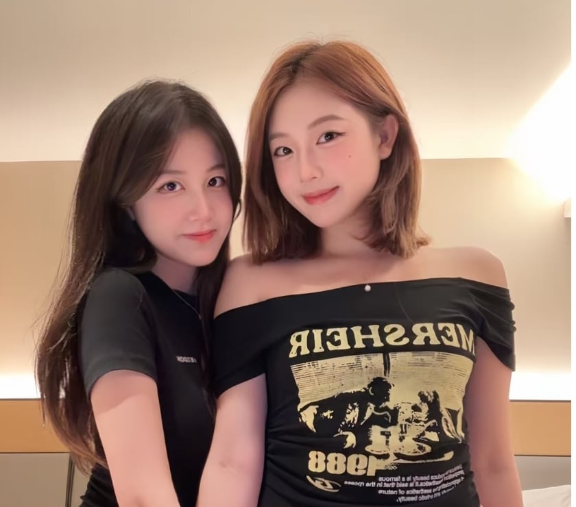 Photos for 💥NEW Hot Sexy Asian DUO First Time in W2🔥NO RUSH🔥