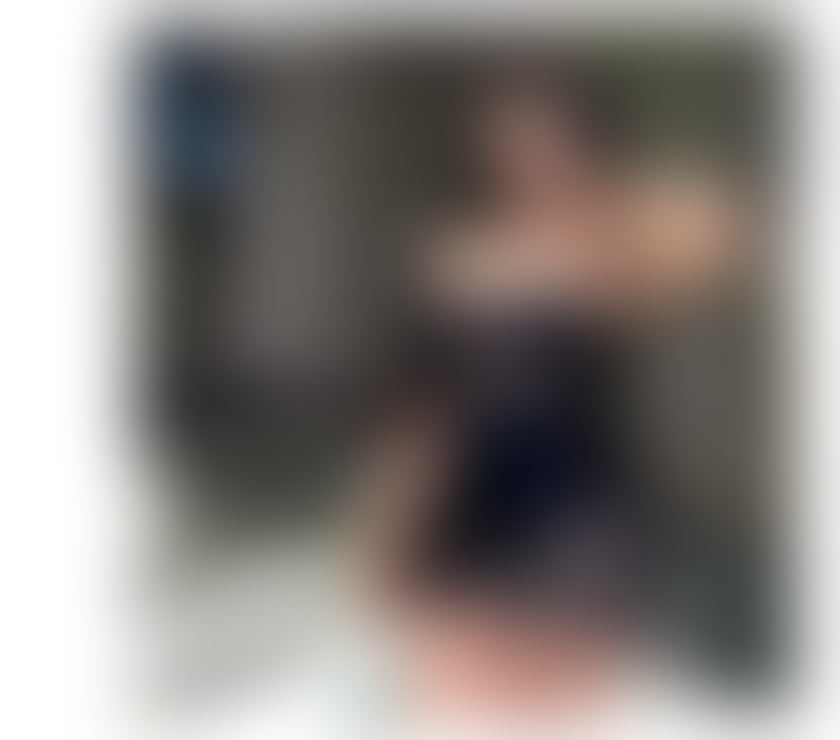 Escorts South East London Croydon - Photos for BRUNETTE BIG BUM 🥳🎉🥂🍾