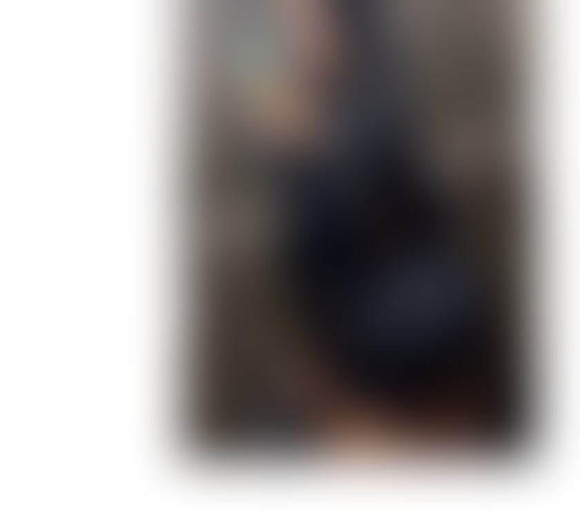 Escorts South East London Croydon - Photos for BRUNETTE BIG BUM 🥳🎉🥂🍾