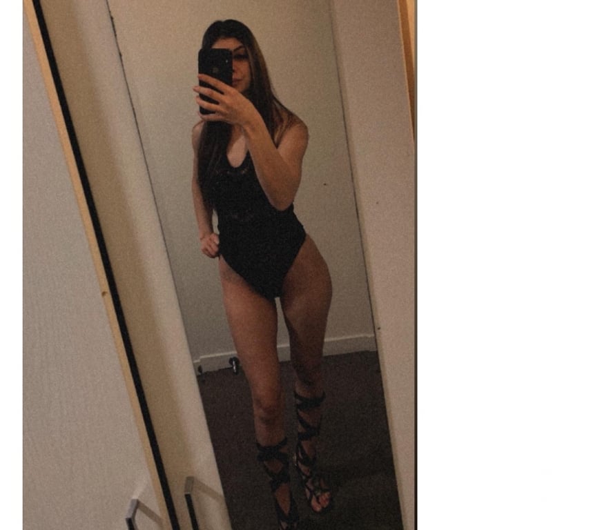 Escorts Barking and Dagenham Romford - Barking and Dagenham - Photos for New sexy girl in town for few days!!!
