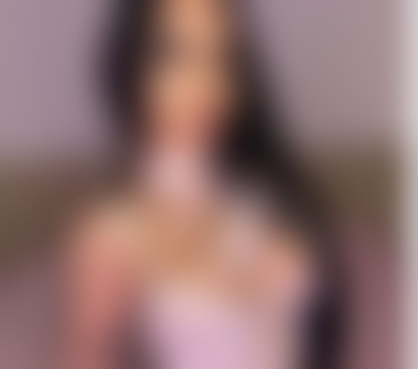 Escorts Lincolnshire Lincoln - Photos for Christine – Elegant, Flirty & Ready to Excite ✨Party💯