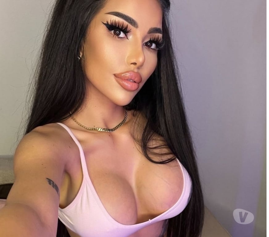 Escorts Lincolnshire Lincoln - Photos for Christine – Elegant, Flirty & Ready to Excite ✨Party💯