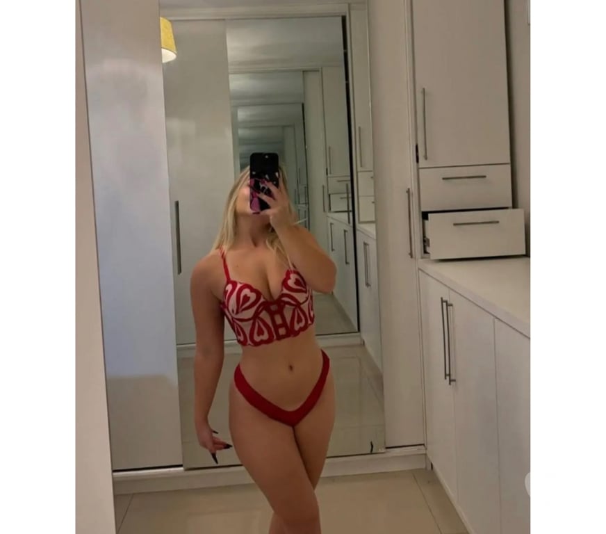 Escorts Essex Chelmsford - Photos for OUTSTANDING PARTY GIRL.🥂🍾