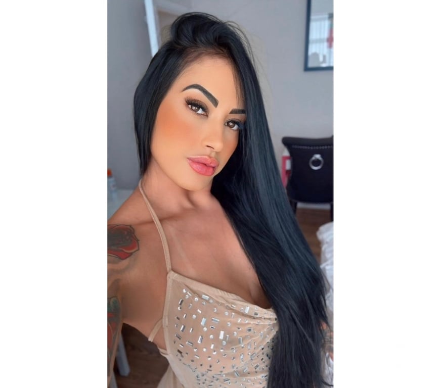 Escorts South West London Sutton - Photos for 🍑 Bruna Party Girl 💋GFE 100% reall 🇧🇷