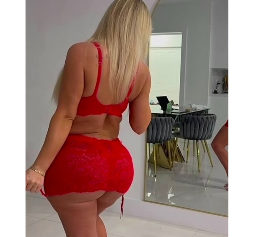 Escorts West Midlands Birmingham - Photos for 🇬🇧 British Companion Elegant & Discreet Outcall