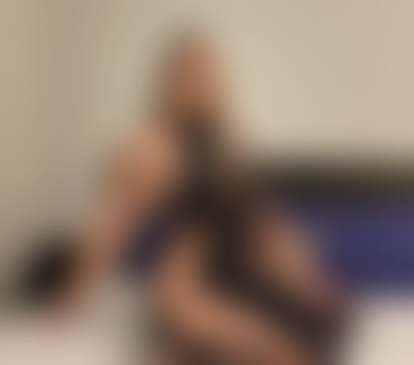 Escorts Gloucestershire South Gloucestershire - Photos for Hot Lia xxx call my xxx outcall incall