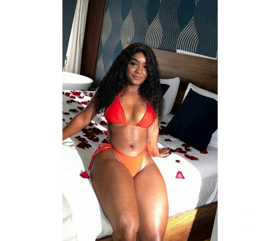 Escorts Cheshire East Crewe - Cheshire East - Photos for Emily NEW HOT REAL PARTY GIRL 🔞🎀🍾
