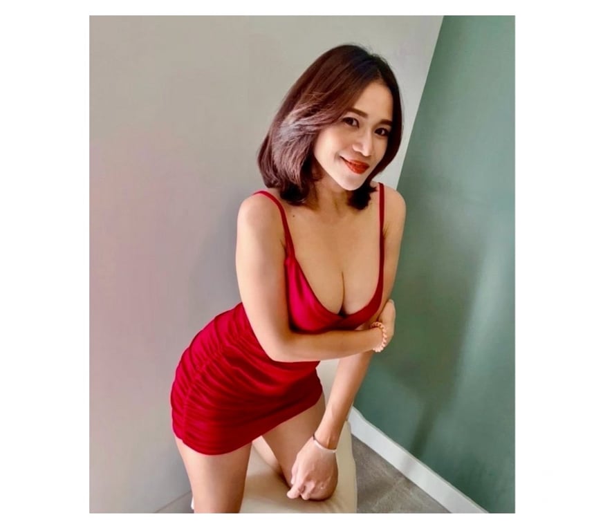 Escorts South Yorkshire Sheffield - Photos for Hi guys I'm a Thai Belle hot and sexy in town 😋