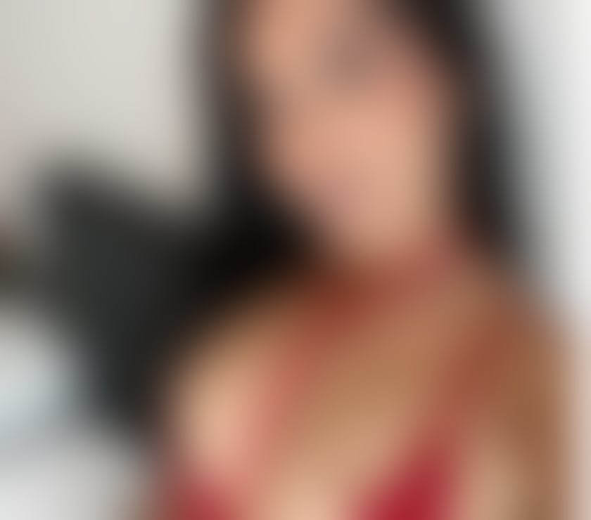 Escorts Cardiff Cardiff City Centre - Cardiff - Photos for Tainá NEW HERE😍HOT BRAZILIAN🇧🇷🩷