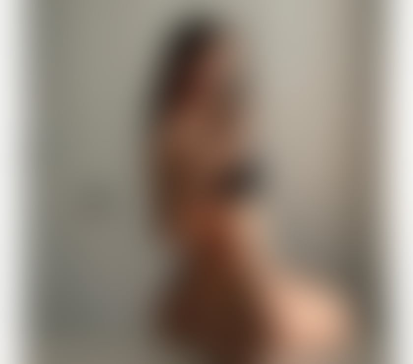 Escorts Shropshire Telford and Wrekin - Photos for HI GUYS I’M KARINA PARTY GIRL☎️07471042723☎️