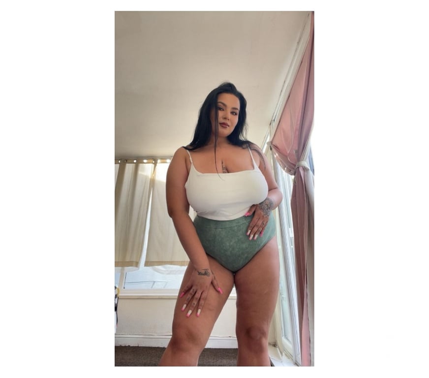 Escorts Newport - Wales Newport City Centre - Newport - Photos for Busty girl✅Just OUTCALL🥂BEST BJ😈NO RUSH❤️LARA
