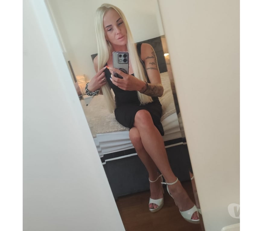 Escorts Nottinghamshire Nottingham - Photos for Hot Blonde_Long_legs