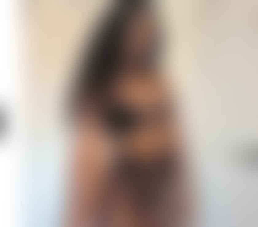 Hot and horny black girl 🥰