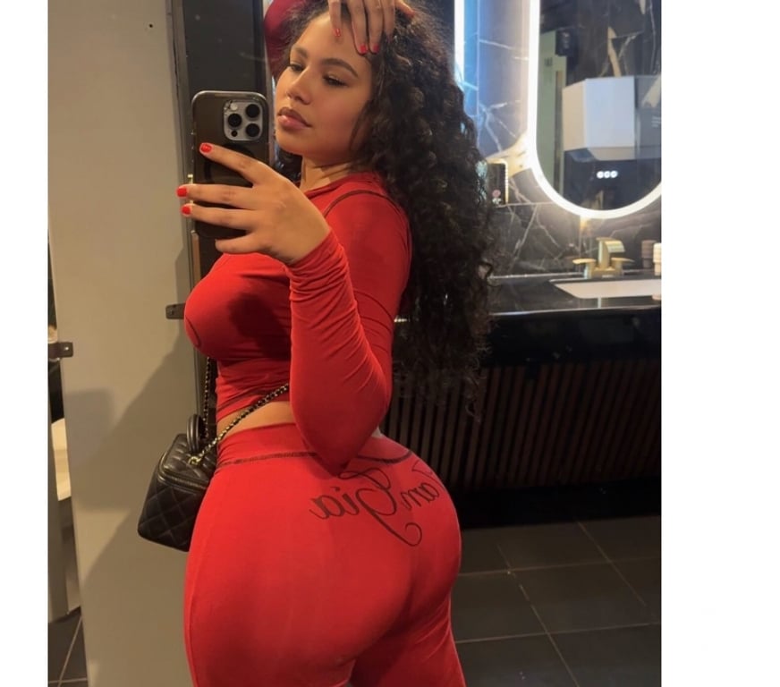 Escorts West Yorkshire Leeds - Photos for 🍭🔥 FIRE BRAZILiAN hERe 🔥🍭