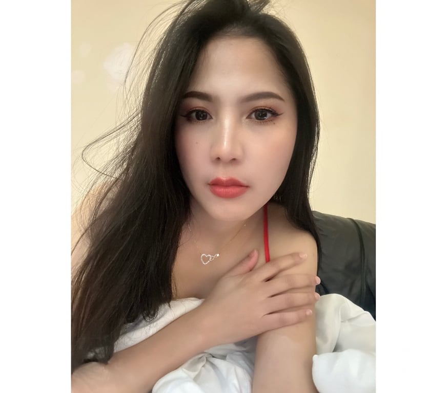 Escorts Essex Southend-on-Sea - Photos for Mira Thai Lovely